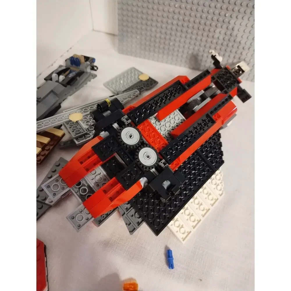 Lot of Misc. Loose Lego Pieces (Airplane????) - Used
